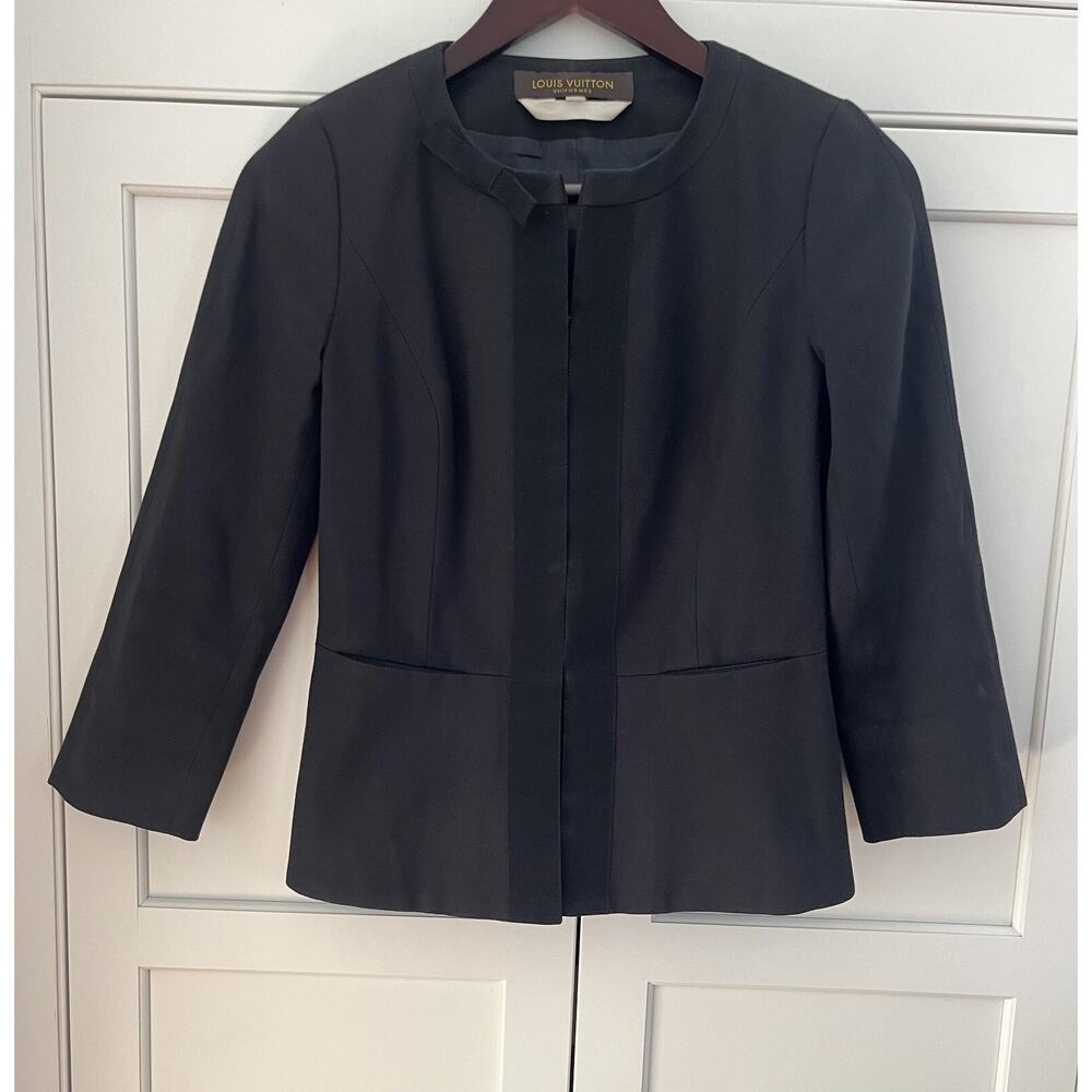 Louis Vuitton Black Cotton Blend Hook Front Blazer Sz. 32 (US 2) Jacket